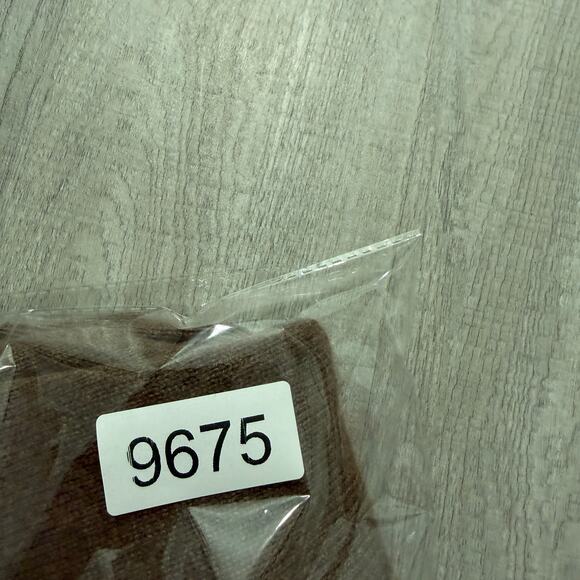 Marshall Fields 100% Cashmere V-Neck Sweater Men’s Medium Brown Preppy Office - Picture 8 of 8